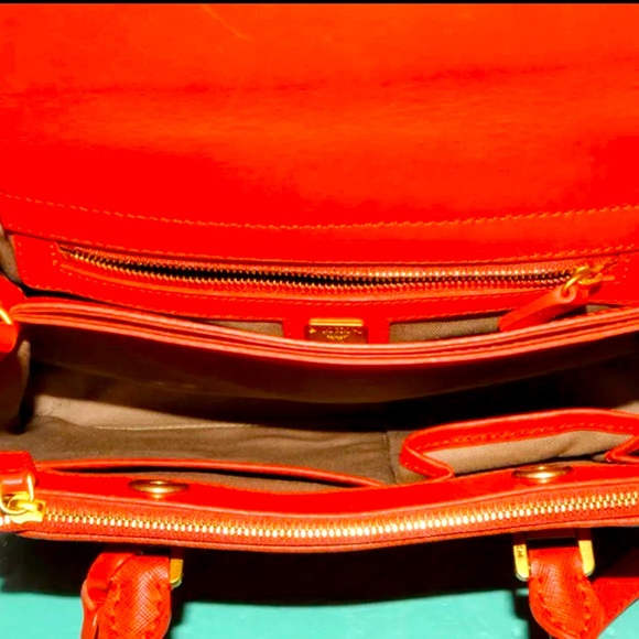 MCM Leather Cross Shoulder Bag Authentic + Dust Bag 🌹❤️🌹 - Picture 11 of 11